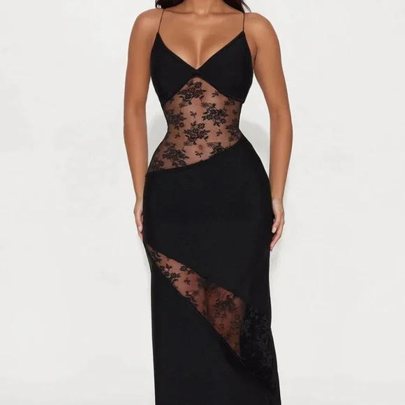 Show Stopper Gown - Black - Picture 1 of 1